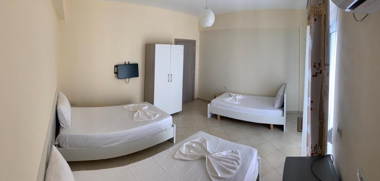 Vila Dasho Sarandë Exterior foto